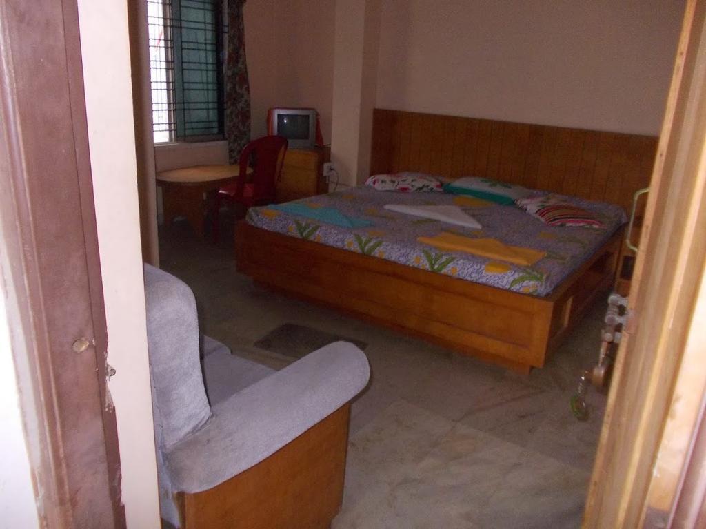 Rishaan Guest House Пури Экстерьер фото